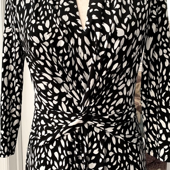 WHBM Matte Jersey Twist Front Dress - Picture 8 of 16